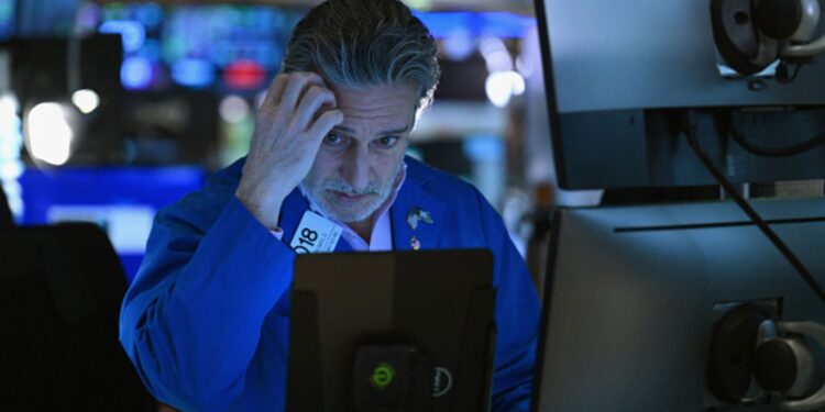 Esta encuesta de inversores ampliamente seguida mostró un ‘choque’ en el sentimiento alcista para las acciones