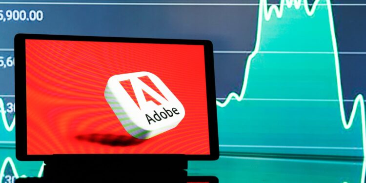 Acciones que realizan los movimientos más grandes después de las horas: ADBE, INTC, AEO