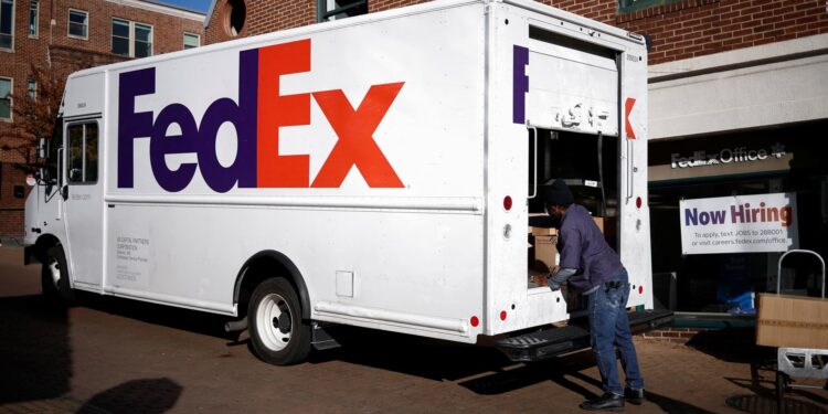 Por qué este CIO suena la alarma en dos acciones clave de consumo Bellwether