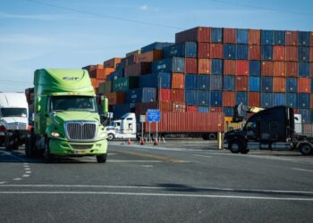 Los aranceles de Canadá, México crean ‘efectos de dominio’ en los precios del consumidor