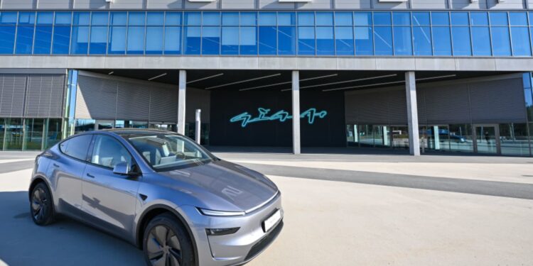 Tesla obtiene una actualización para comprar en TD Cowen, que dice que las acciones pueden recuperar más del 45%