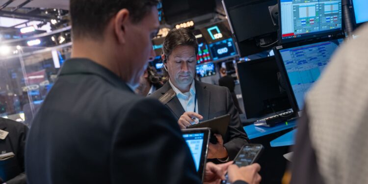 Por qué la volatilidad de las acciones plantea una ‘oportunidad’: analista de inversiones