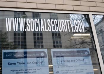 Fecha de retrasos en el Seguro Social para nuevas políticas de identificación después de las quejas