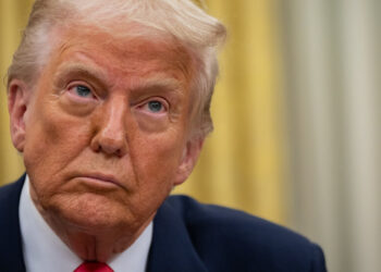 Trump prometió a los estadounidenses una riqueza en auge. Ahora está cambiando su melodía.