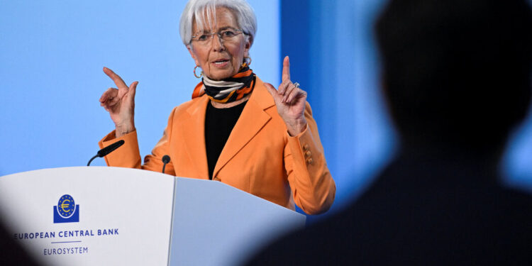 Las tarifas impredecibles de Trump nube la perspectiva económica de Europa