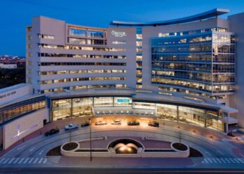 HealthPeak superando a la sinergia financiera se dirige a la ferina con los médicos inmobiliarios