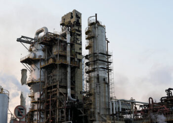 Trump para imponer aranceles contra países que compran petróleo venezolano