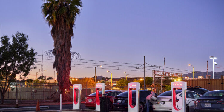 Tarifas automáticas de Trump: cómo se verían afectadas las principales marcas de automóviles