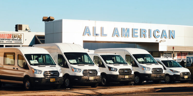 Con las tarifas de los automóviles, Trump pone a prueba su teoría comercial poco ortodoxa