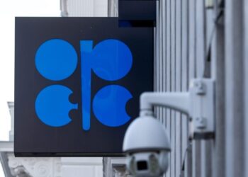 OPEP+ comenzará el aumento de la producción de petróleo retrasado