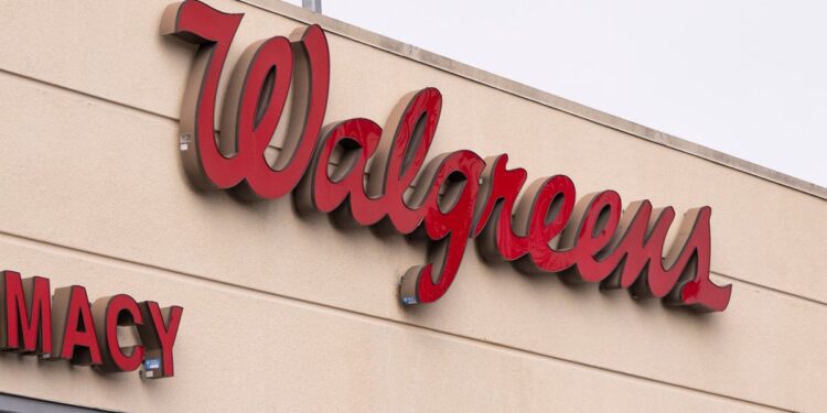 Walgreens será adquirido por la firma de capital privado por casi $ 10 mil millones