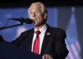 Navarro: Estados Unidos en ‘Transición difícil de Bidenómica a Trumpnomics’