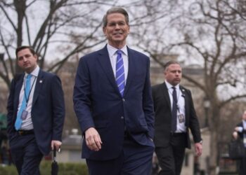 Secretario del Tesoro: “No hay razón para que necesitemos tener una recesión”