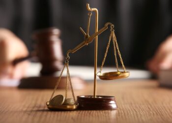 William Raveis resuelve las demandas de la comisión