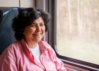 ¿Quién paga impuestos sobre las obsequios en efectivo en Canadá?