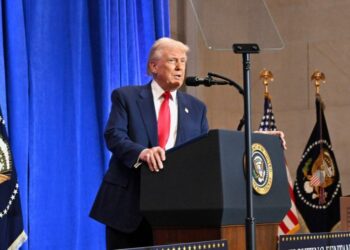 Trump golpea a Bryan Bedford para la cabeza de la FAA