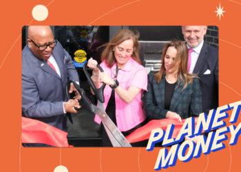 Regulaciones de nuevo bancos-startup-Interpreno: Planeta Dinero: NPR