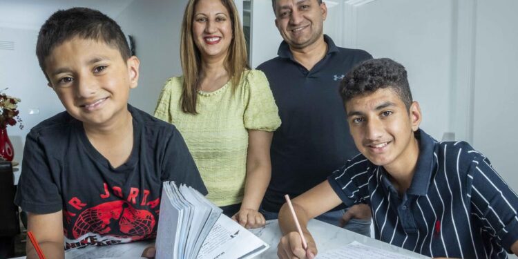 Familia de Melbourne Compra en Vermont solo para que sus hijos puedan ir a las escuelas locales