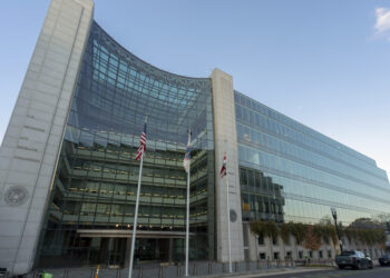 SEC listo para ver que cientos de licencia a través de la compra, las ofertas de jubilación