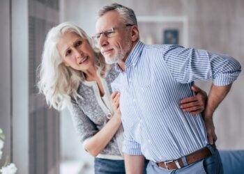 Menos trabajadores del Seguro Social, más dolores de cabeza: 7 formas en que los recortes podrían afectar sus beneficios