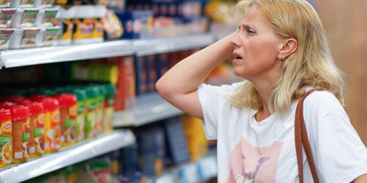 11 cosas que la gente ha dejado de comprar, y cómo están pasando