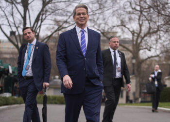 Bessent abre la puerta al regreso ruso al importante sistema bancario internacional