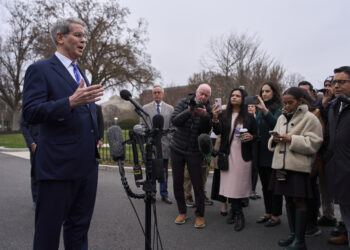 Bessent se cepilla el mercado: ‘Un poco de volatilidad’ a corto plazo