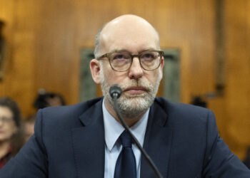 El tribunal prohíbe a CFPB a despedir a los empleados sin causa, en la derrota de Doge