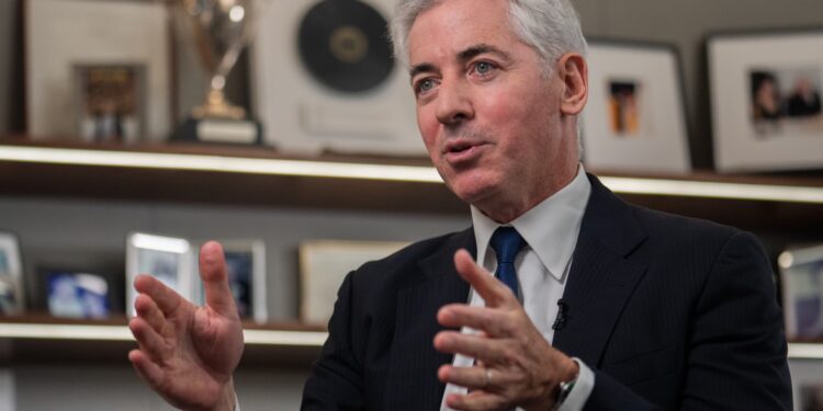 Trump está perdiendo la confianza de los líderes empresariales, dice el inversor multimillonario Bill Ackman