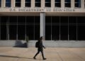 Departamento de Educación para reanudar las colecciones de préstamos estudiantiles predeterminados
