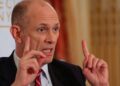 Los aranceles de Trump podrían causar una caída económica de verano: presidente de la Fed de Chicago