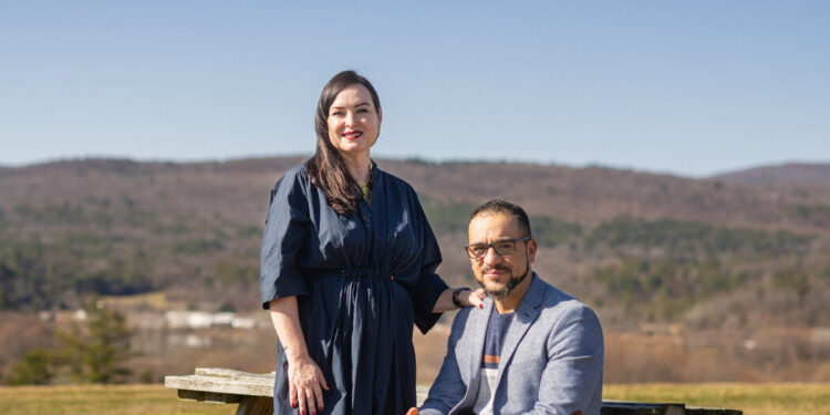 Buscaron el noreste para un espacio en el que podrían vivir y trabajar