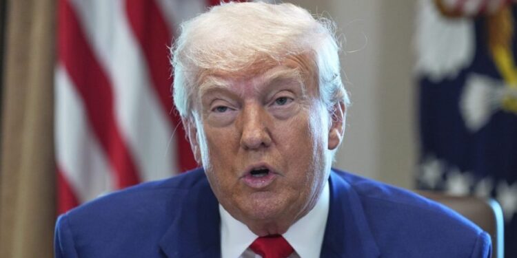 Trump dice que debería tener tiempo en la economía