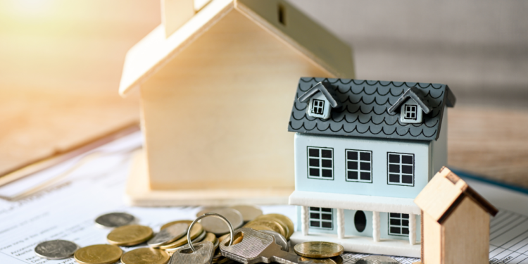 La administración del presidente Trump solo redujo más políticas de vivienda justa: ¿qué está en juego? ¿Quién puede ayudar?