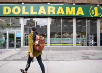 Noticias del mercado de valores para inversores: Dollarama Brazes for Impact, Stellantis llega a una pausa y las existencias de ropa se sumergen mientras nosotros impone tarifas