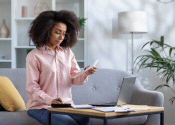 Cómo dejé de desperdiciar dinero: ¡5 hábitos que me estaban costando!