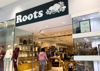 Noticias del mercado de valores para inversores: ganancias del informe de Cineplex, Roots y Delta