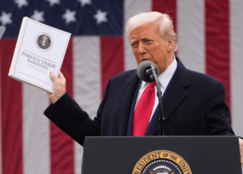 Empresas canadienses que enfrentan desafíos de cadena de suministro a raíz de los aranceles estadounidenses