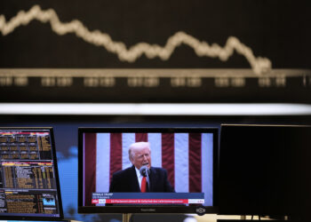 ¿Se dirige la economía de Trump a la recesión? El colapso del mercado agita los miedos.