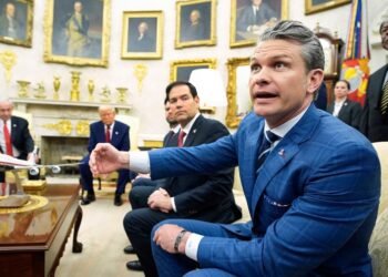 Actualizaciones en vivo: Hegseth defiende el uso de la señal en ‘Fox and Friends’; El FMI corta el pronóstico de crecimiento de los Estados Unidos