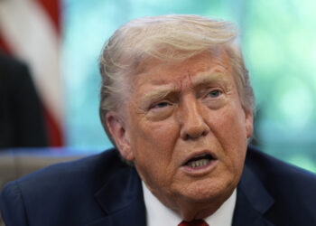 Trump dice que ha negociado 200 acuerdos comerciales, pero no dirá con quién