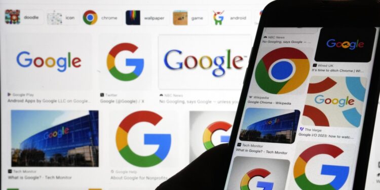 El Departamento de Justicia está a punto de presentar su caso para romper Google: NPR