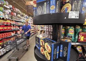 Desde Pepsi hasta Chipotle, las grandes marcas están preocupadas por los compradores: NPR