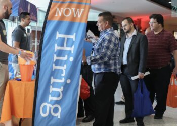 Informe de empleos el viernes para proporcionar pistas importantes sobre hacia dónde se dirige la economía