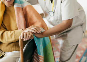 Por qué los costos de atención a largo plazo pueden ser un “gran problema”