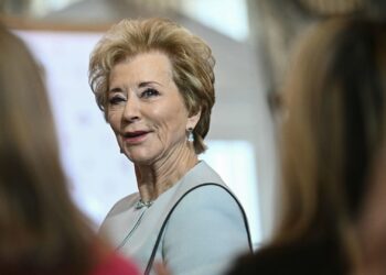 Prestatarios de préstamos estudiantiles se prepara para el adorno salarial