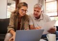 Cómo generar $ 2,400/mes para la vida desde su casa
