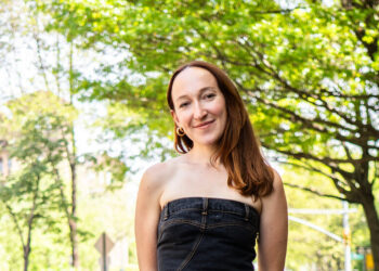 Ella cambió a Brooklyn por Jackson Heights con $ 300,000 para gastar. ¿Fue suficiente para una habitación de una habitación?