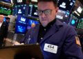 Dow salta 1,100 puntos y manifestaciones S&P 500 3.3% después de la tregua de 90 días en la guerra comercial estadounidense-china