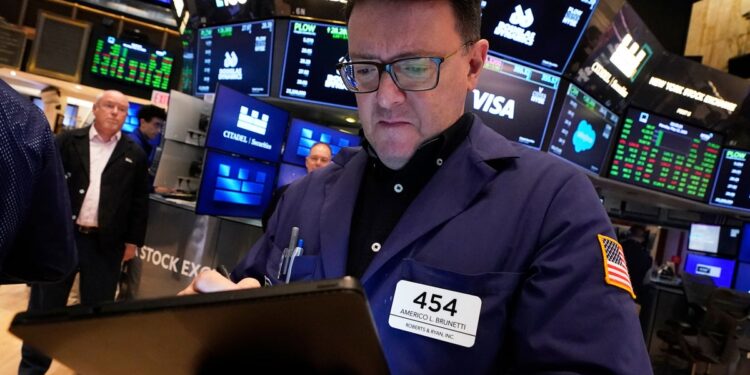 Dow salta 1,100 puntos y manifestaciones S&P 500 3.3% después de la tregua de 90 días en la guerra comercial estadounidense-china
